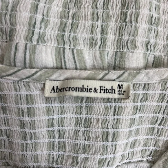 Abercrombie & Fitch White and Green Striped Smocked Cropped Blouse Medium - Picture 9 of 10